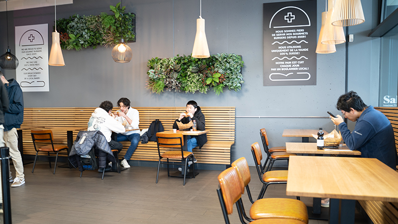 Holy Cow! Gourmet Burger - Lausanne EPFL