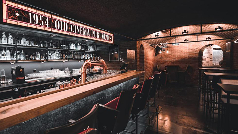 Old Cinema Pub - Saas-Fee