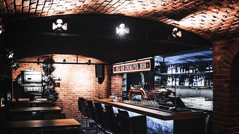 Old Cinema Pub - Saas-Fee