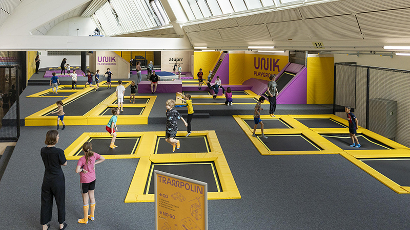 UNIK Playground, Sporthalle – Bern
