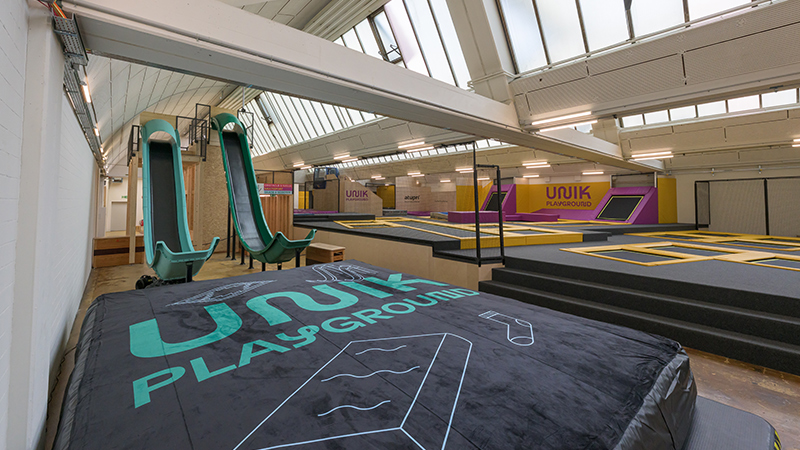 UNIK Playground, Sporthalle – Bern