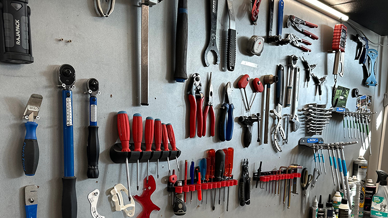 B-cycles, Bike and Accessories Store - Borex