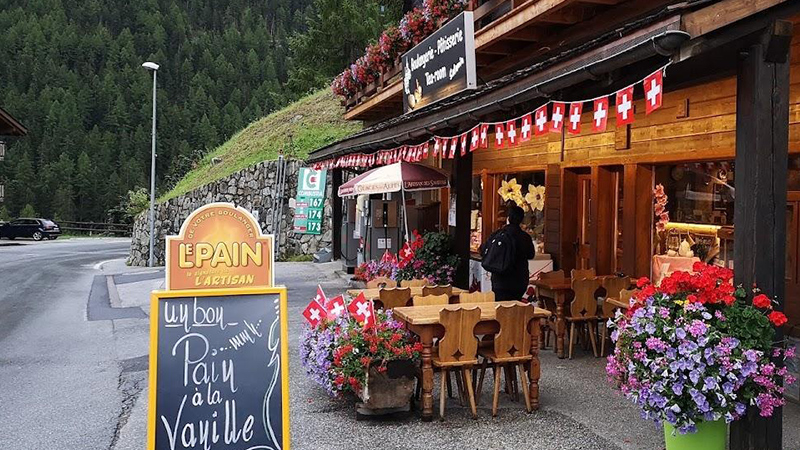 Bakery-Pastry Salamin & Tea room – Grimentz